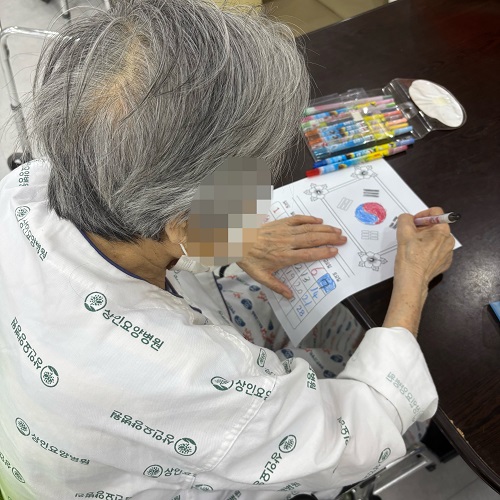 대구요양병원, 상인요양병원 인지 프로그램-6월 달력 만들기